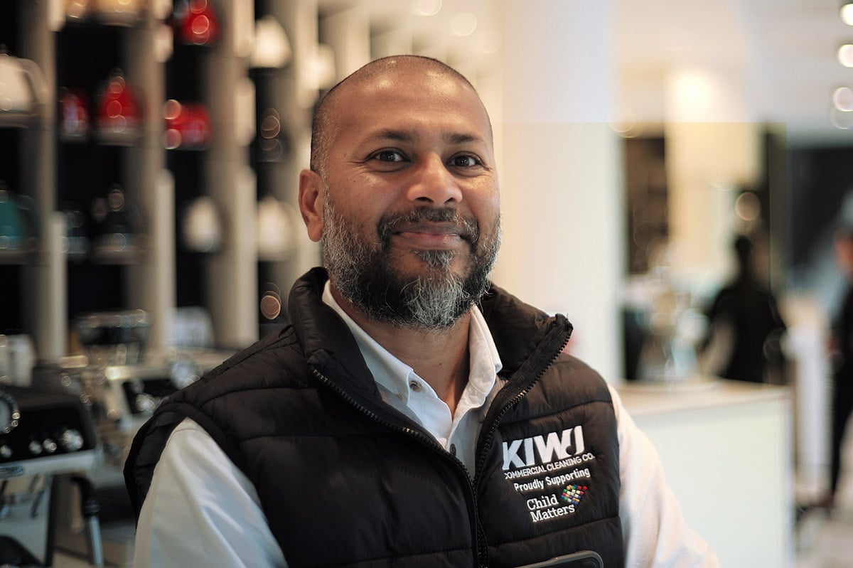 kiwi commercial team member