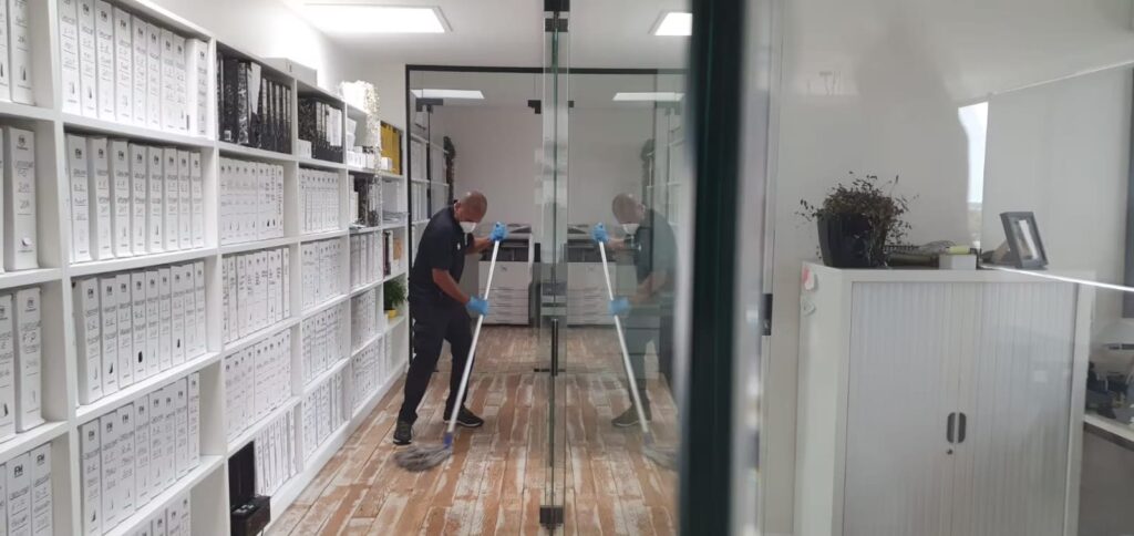 1749df 84f793e719a44dc189aa2f59740746bamv2